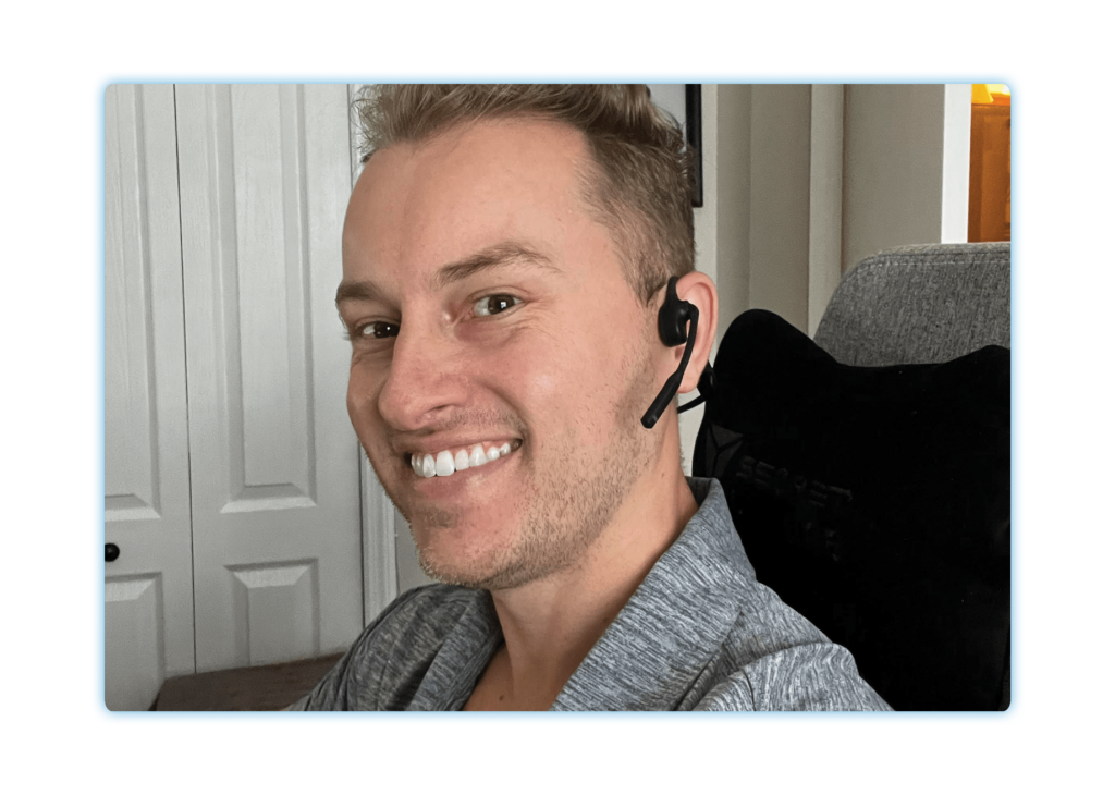 HRSoft team member with headset